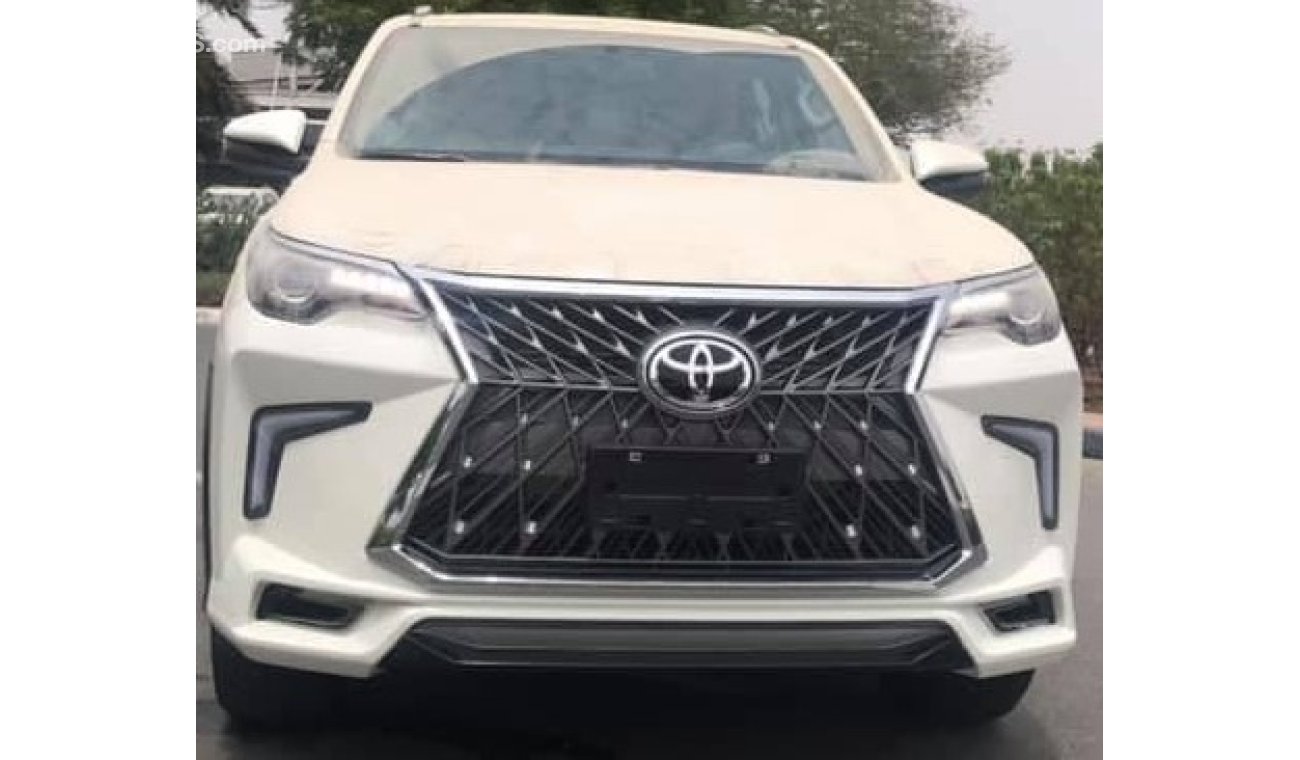 Toyota Fortuner v4