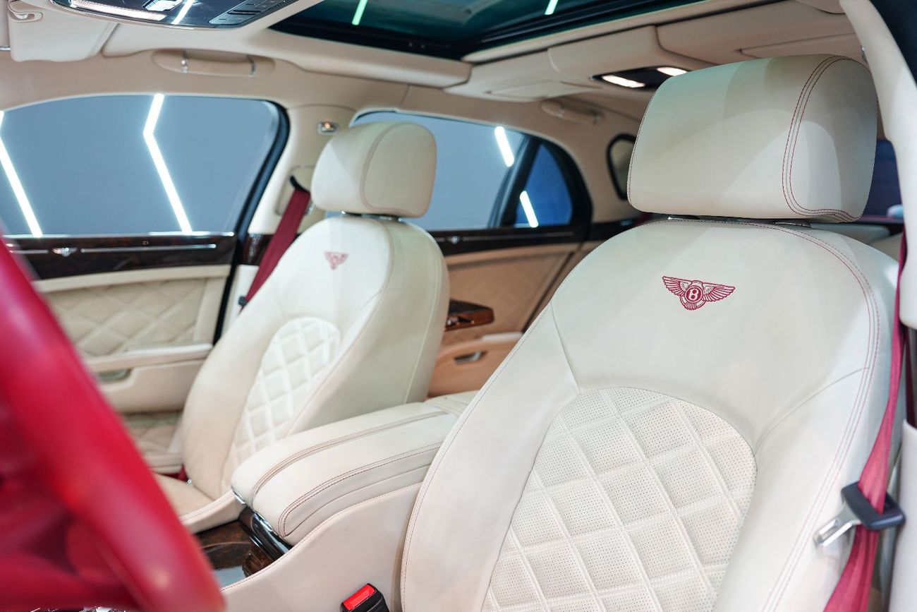 Bentley Mulsanne Mulliner, Rear Entertainment Package, Naim Premium Sound System, GCC Spec!!