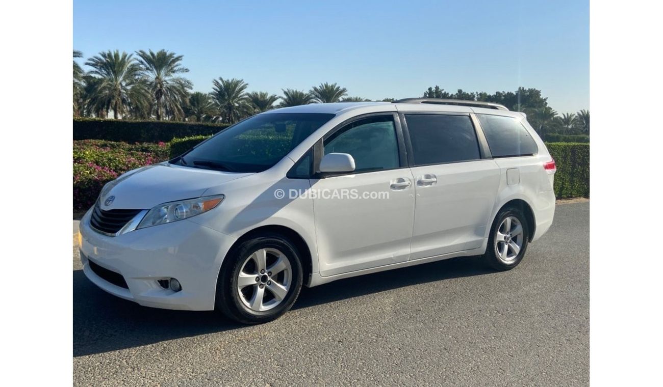 Toyota Sienna Toyota Sienna model 2013  USA very celen I car km 147,459 price 33 ,000 m00971527887500