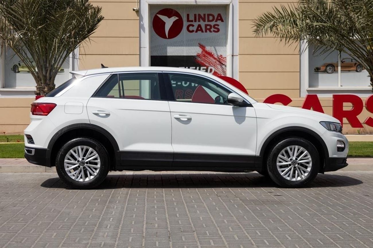 فولكس واجن T ROC Life 1.4L Volkswagen T-Roc 2022 GCC under Warranty with Flexible Down-Payment.