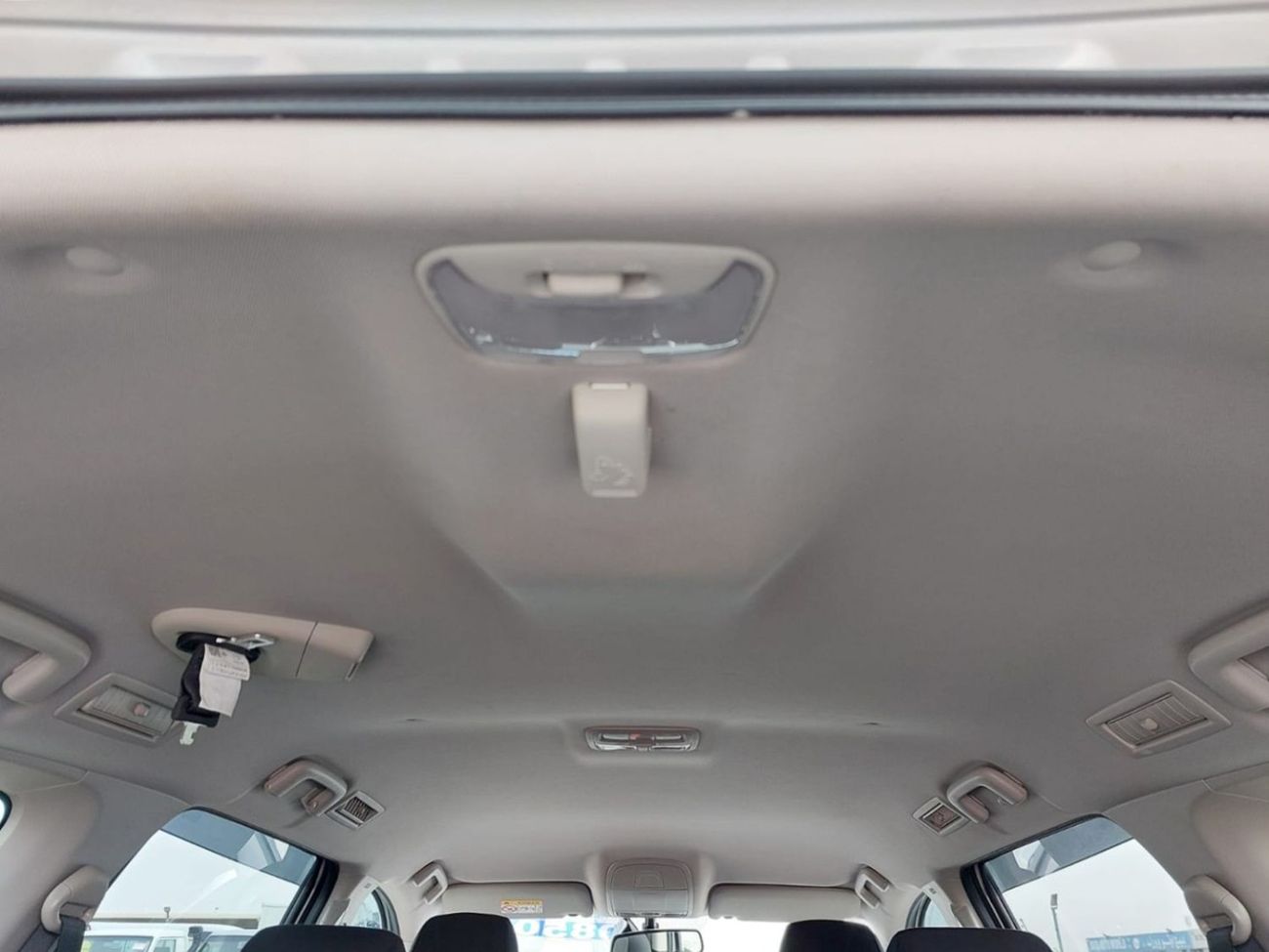 Mitsubishi Pajero MITSUBISHI PAJERO SUV RHD 2023 MODEL 2.4 L DIESEL AUTPMATIC(PM11732)