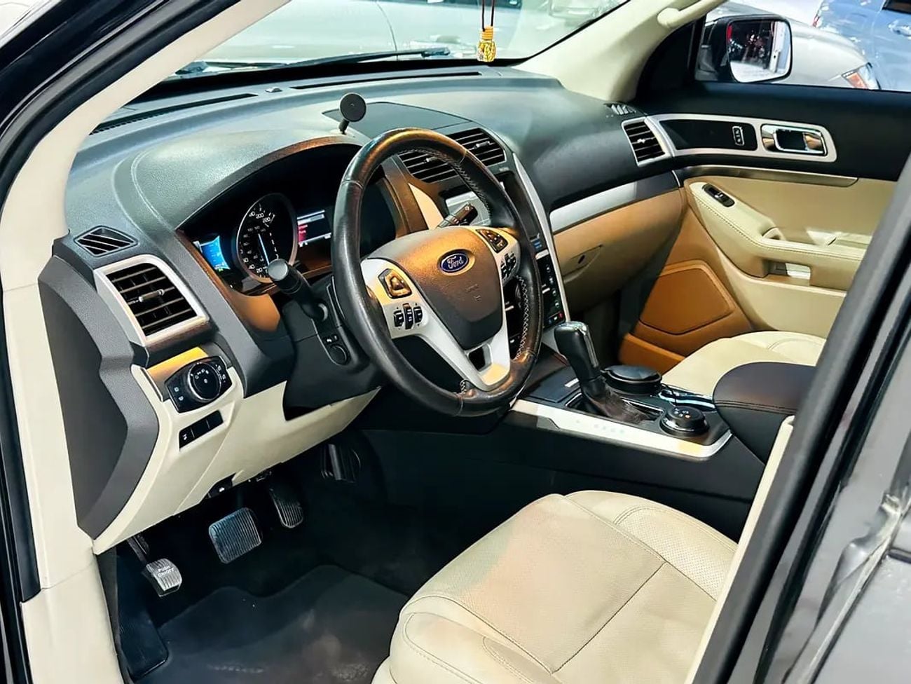 Ford Explorer Platinum 3.5L