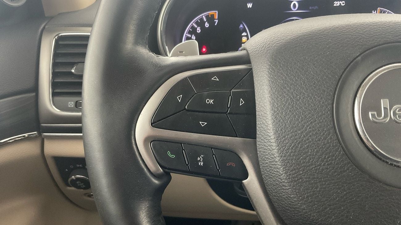 Jeep Grand Cherokee Limited | upto AED 20,000 Ramadan Discount | Guaranteed Warranty | 0 Down Payment