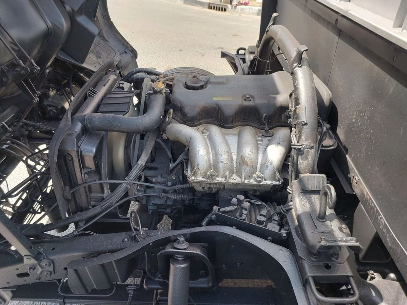 Mitsubishi Fuso Canter MITSUBISHI CANTER TRUCK RHD 1997 MODEL 4.5 L DIESEL MANUAL(PM31580)