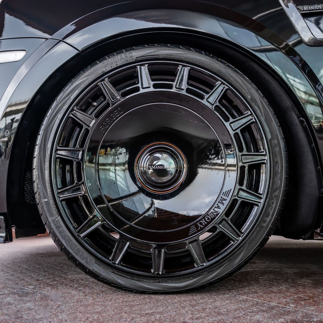 Rolls-Royce Cullinan 2023 ROLLS ROYCE CULLINAN MANSORY BRAND NEW