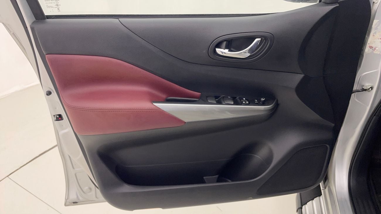 نيسان إكستيرا PLATINUM 2.5 | بدون دفعة مقدمة | اختبار القيادة في المنزل