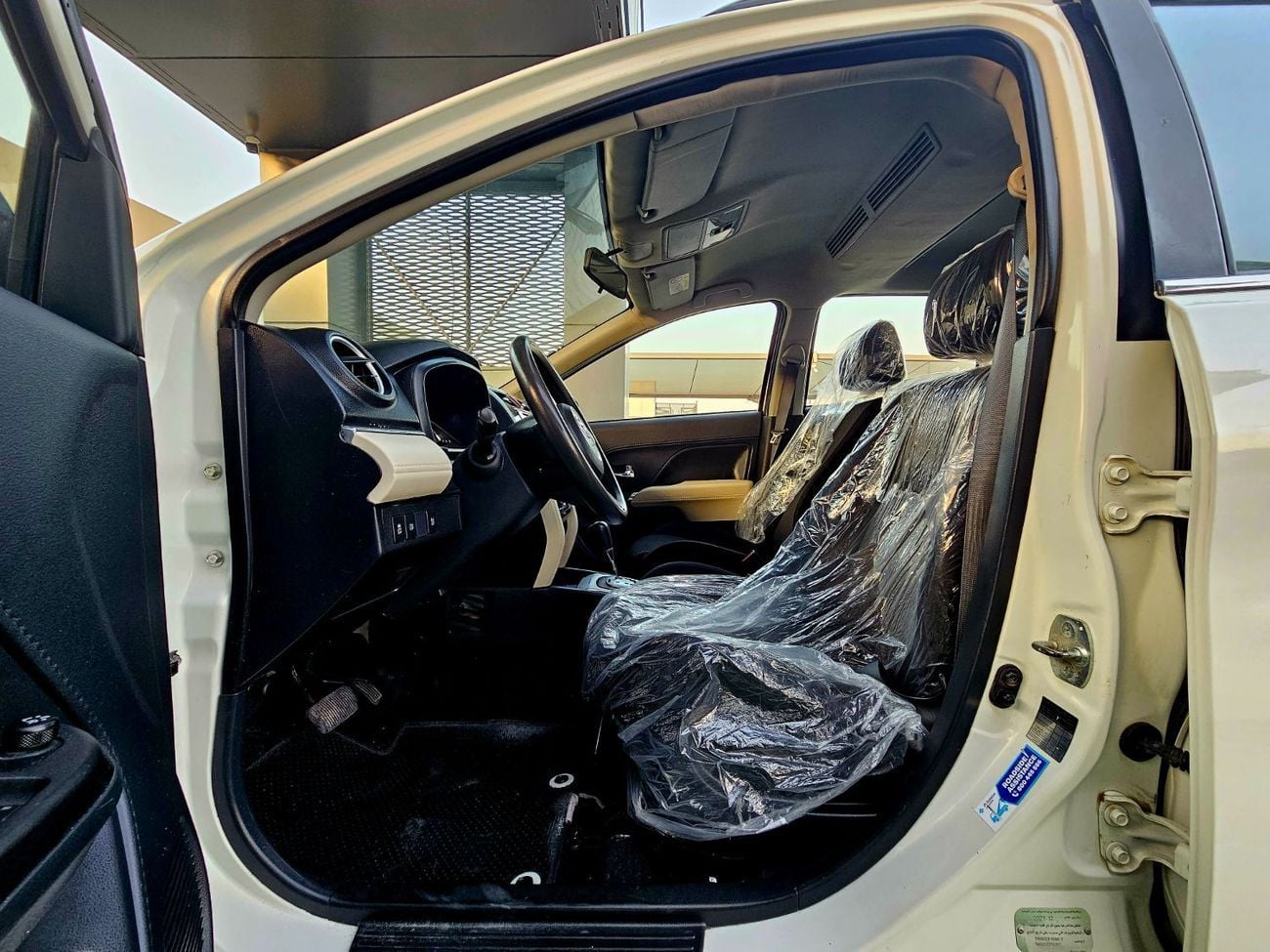 تويوتا راش EX/ PASSENGER 7 SEATS/ LOW MILEAGE