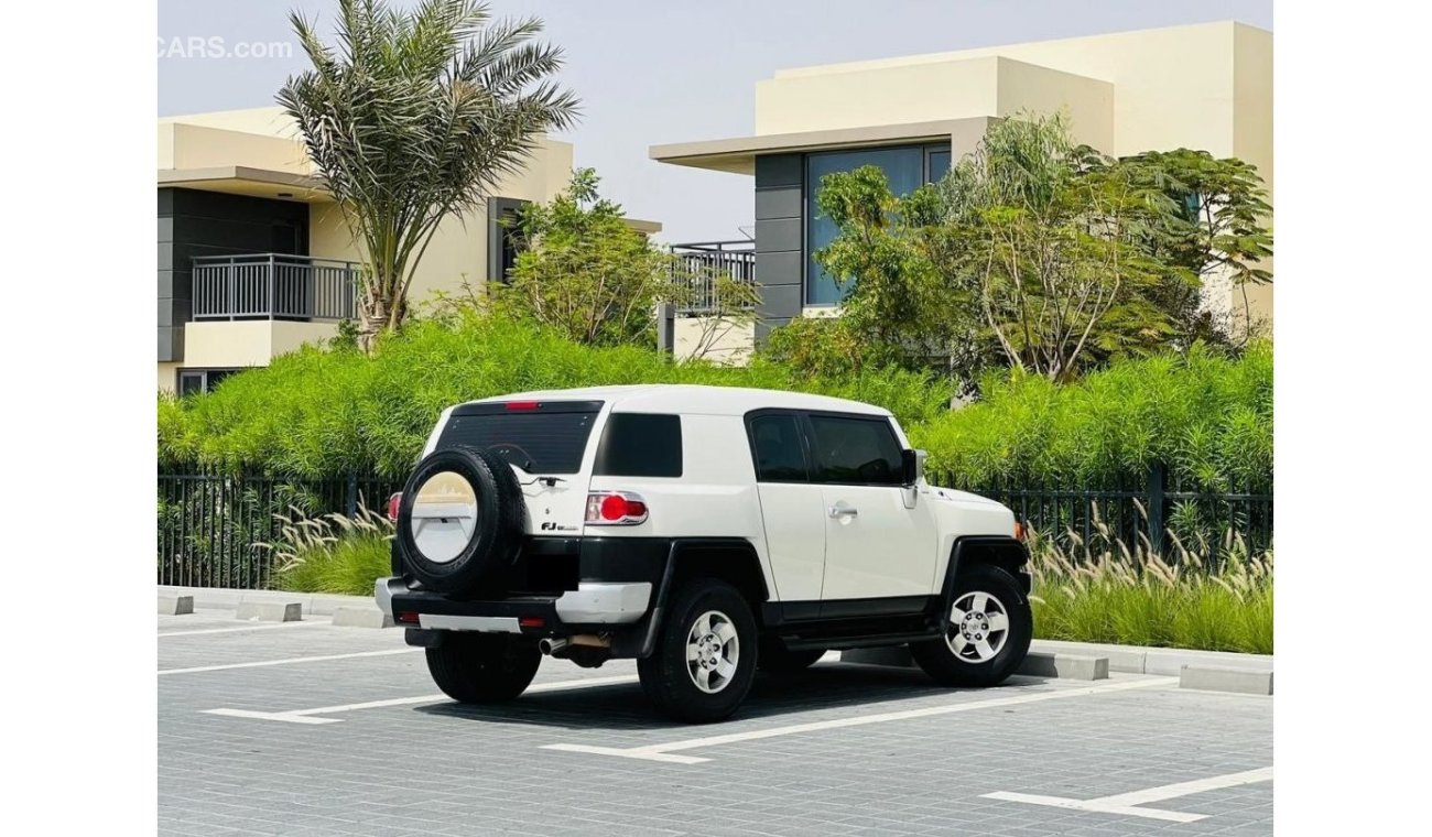 Toyota FJ Cruiser || GCC || Well Maintained