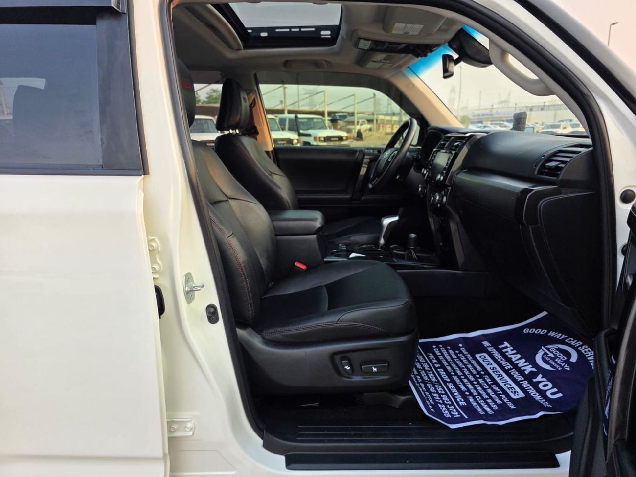 Toyota 4Runner LIMITED sunroof , 4x4 and Original leather and Push button