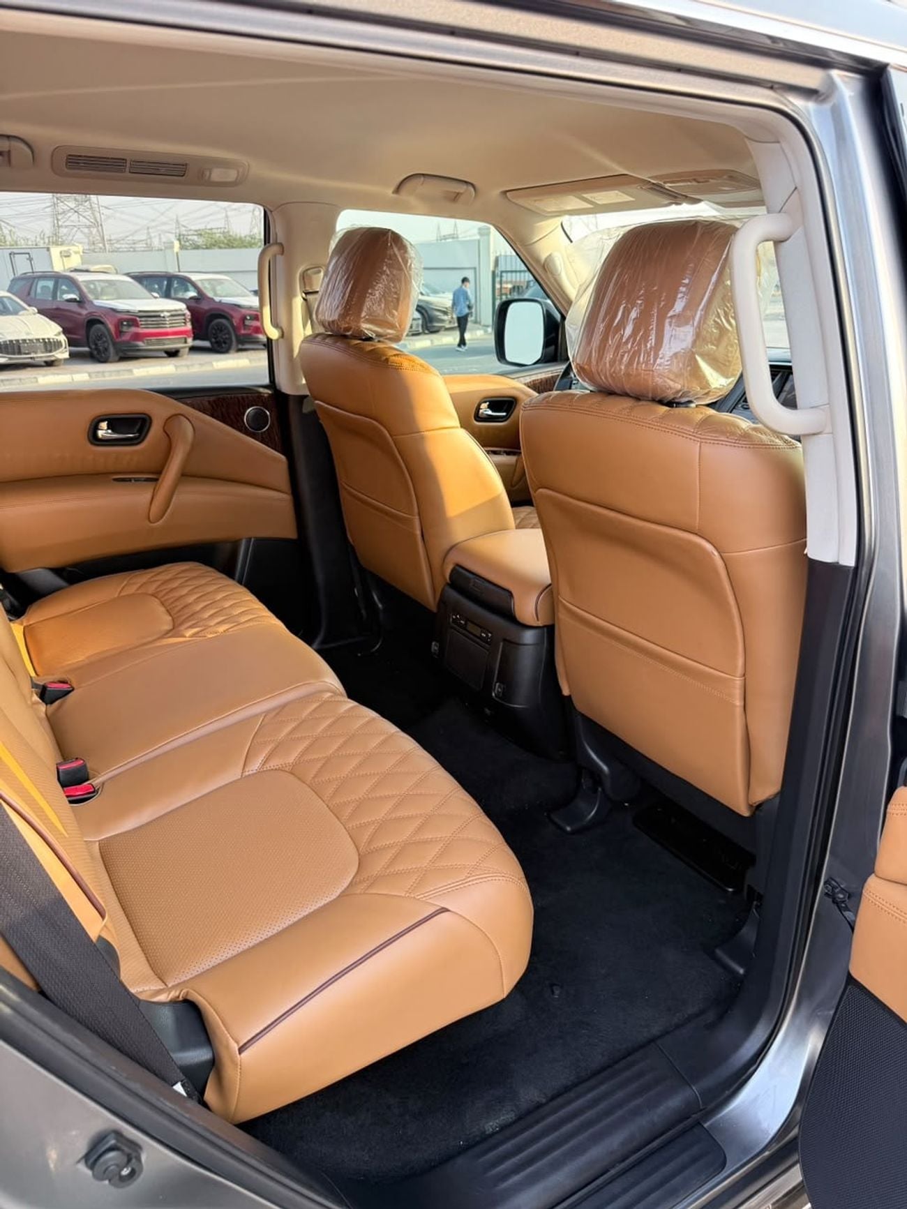 Nissan Armada SL SV 5.6L 4WD 4x4 original paint clean title