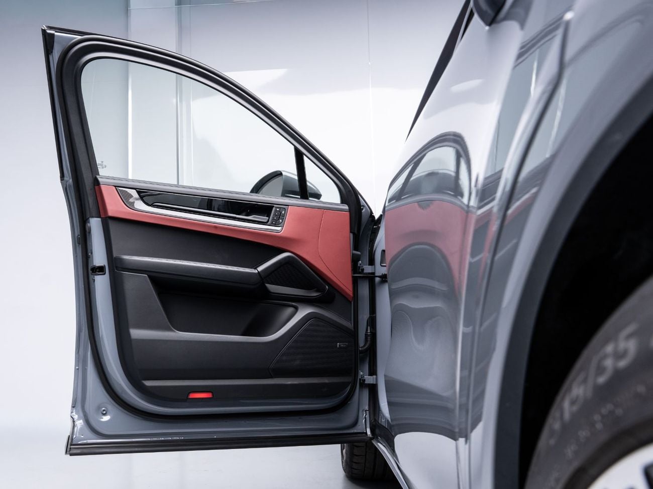 Porsche Cayenne GTS SUMMER STARTS NOW | EXCLUSIVE DEAL BY BLACKLINE, Porsche Warranty, Full Service History, GCC