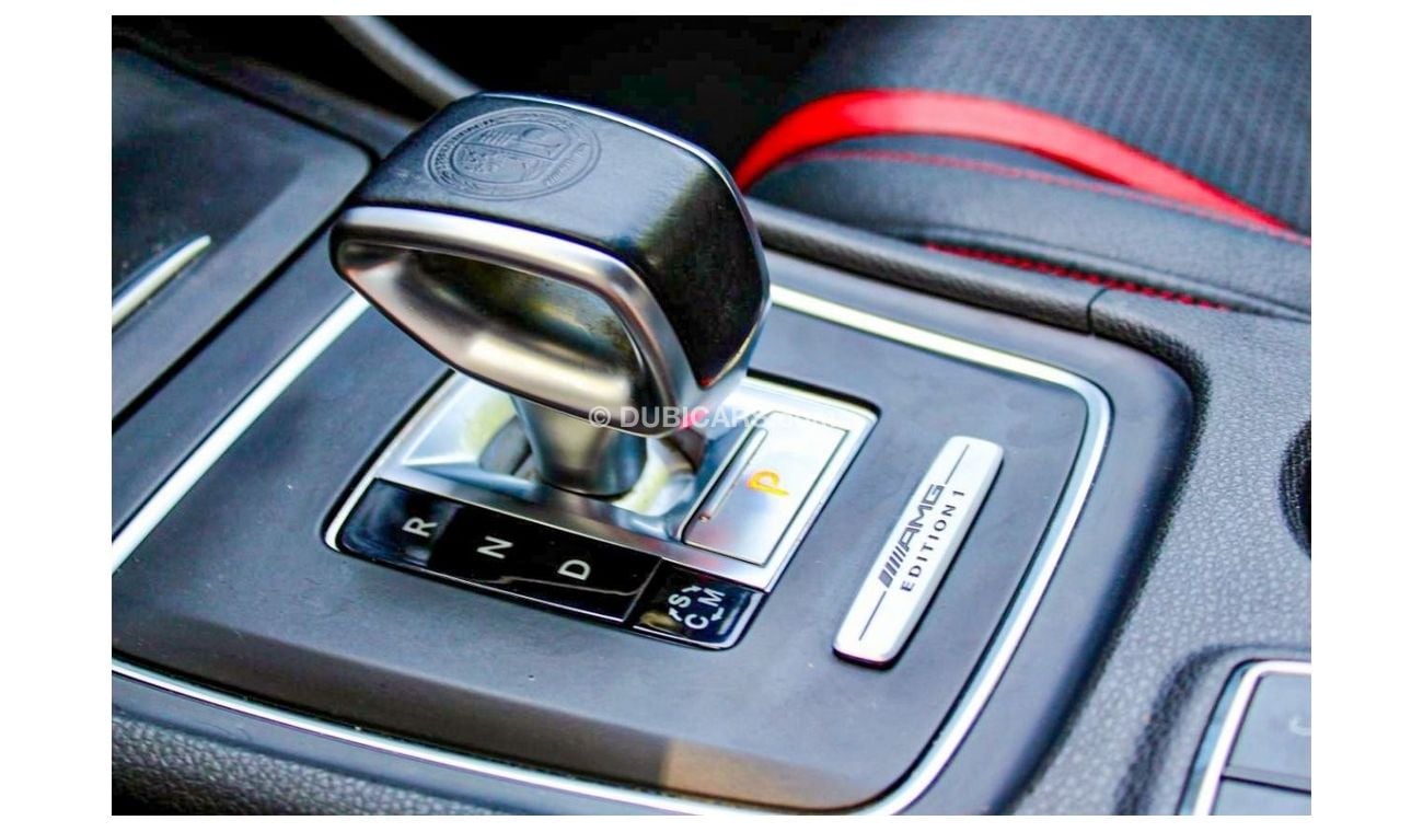 Mercedes-Benz A 45 AMG MERCEDES A45 AMG 4MATIC FULL OPTION