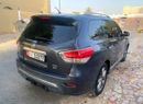 Nissan Pathfinder SV