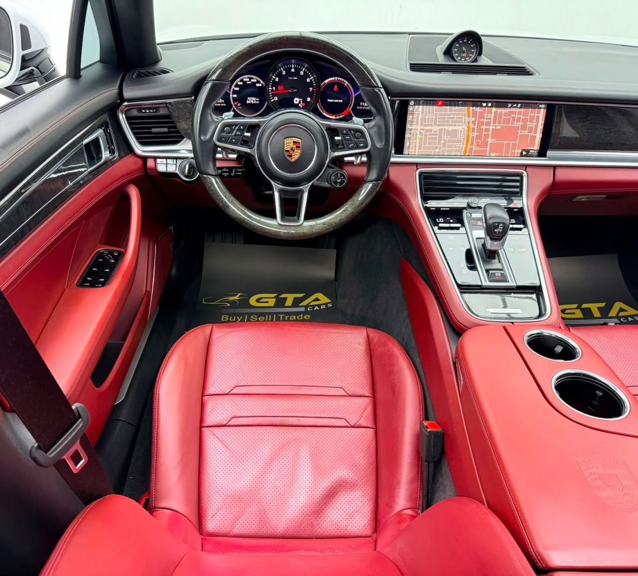 Porsche Panamera 4 SPORT TURISMO 2018 Porsche Panamera 4 Turismo, Full Porsche Service History, Sport Chrono Package, GCC