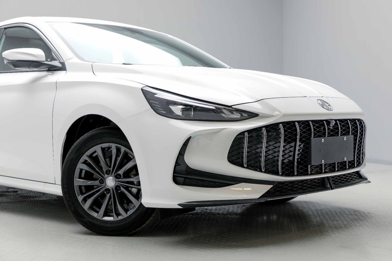 MG 5 Global Luxury 1.5L - White Inside Black | Export Only