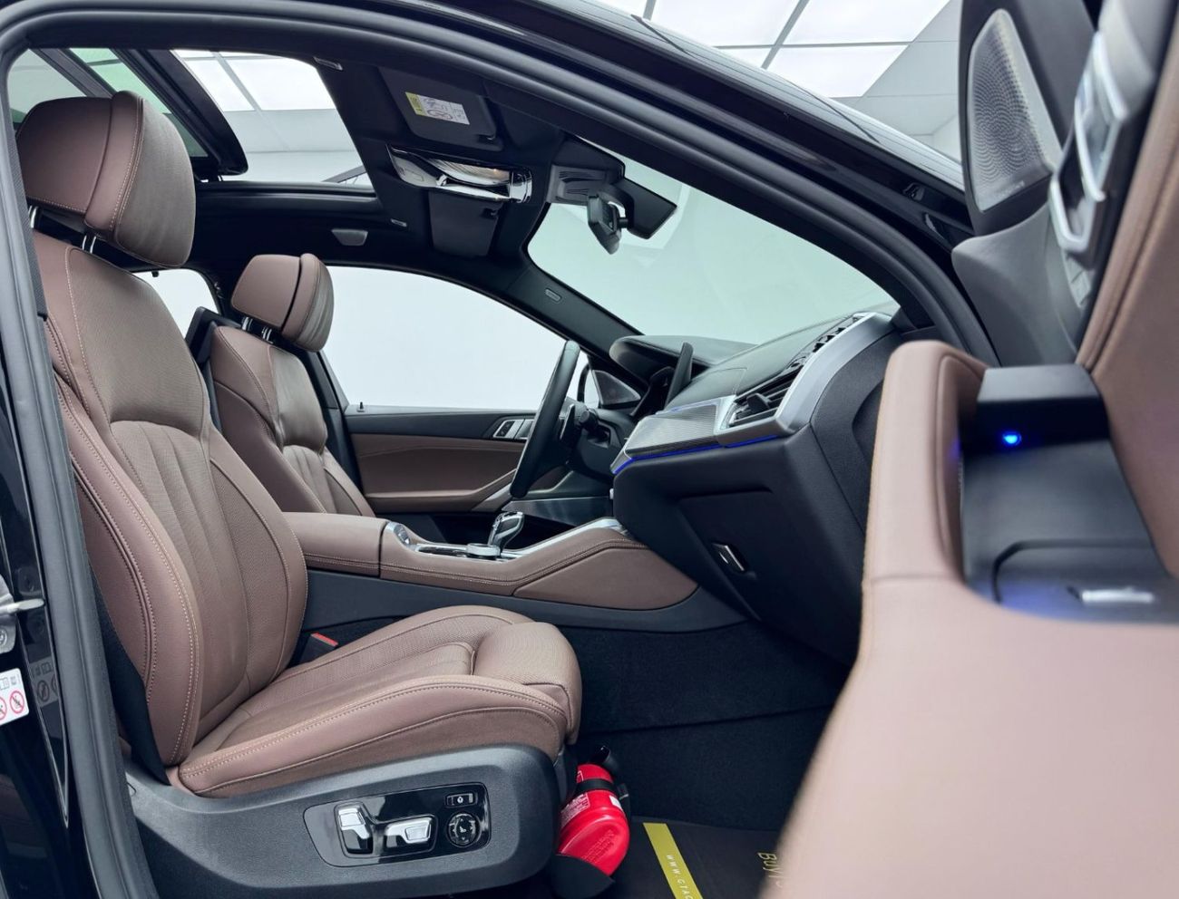 بي أم دبليو X6 40i M Sport 3.0L 2022 BMW X6 xDrive40i, Full Options, Agency Warranty & Service Contract 10/26, FSH,