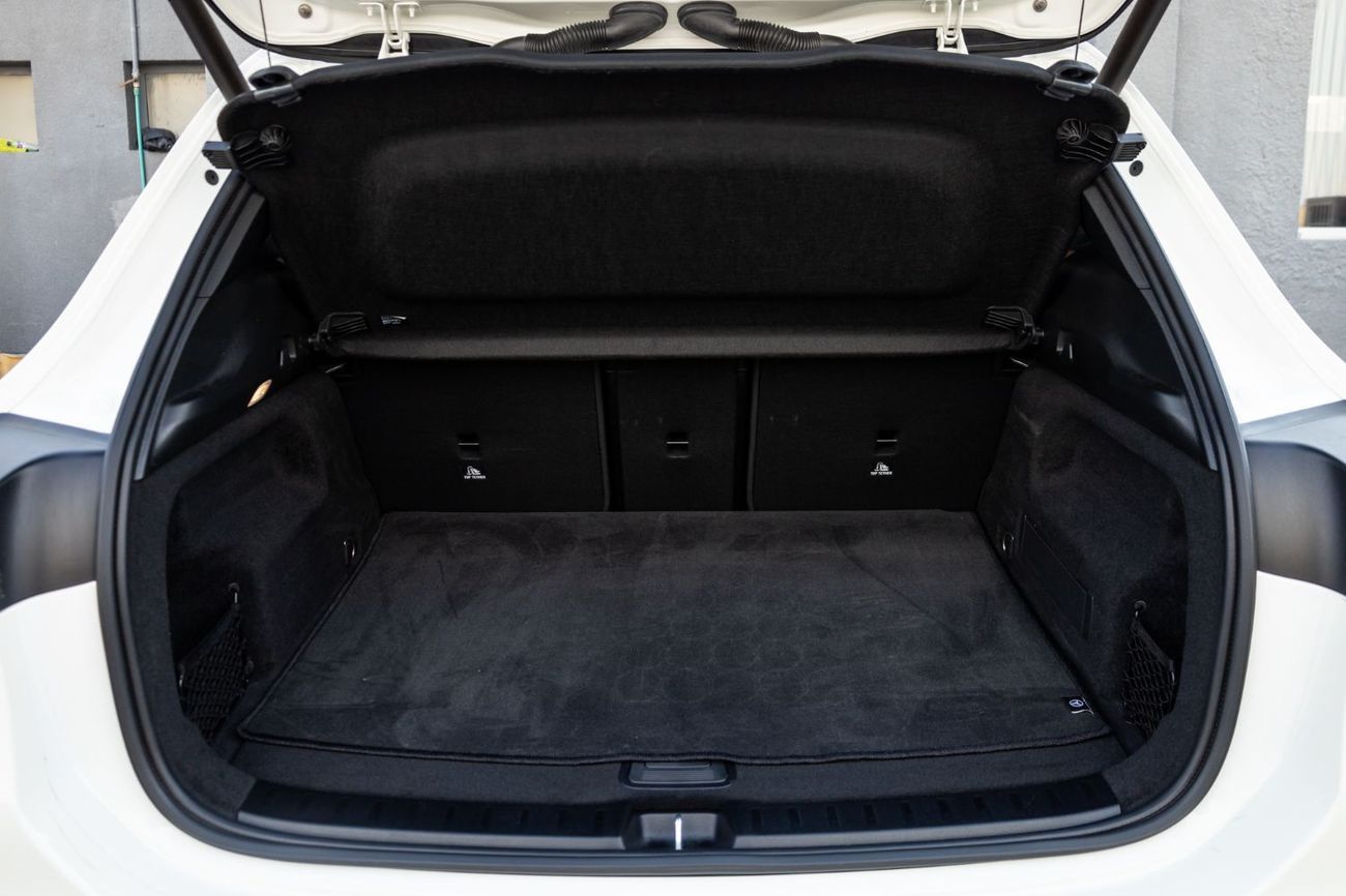 Mercedes-Benz EQA 350 SUV 4MATIC