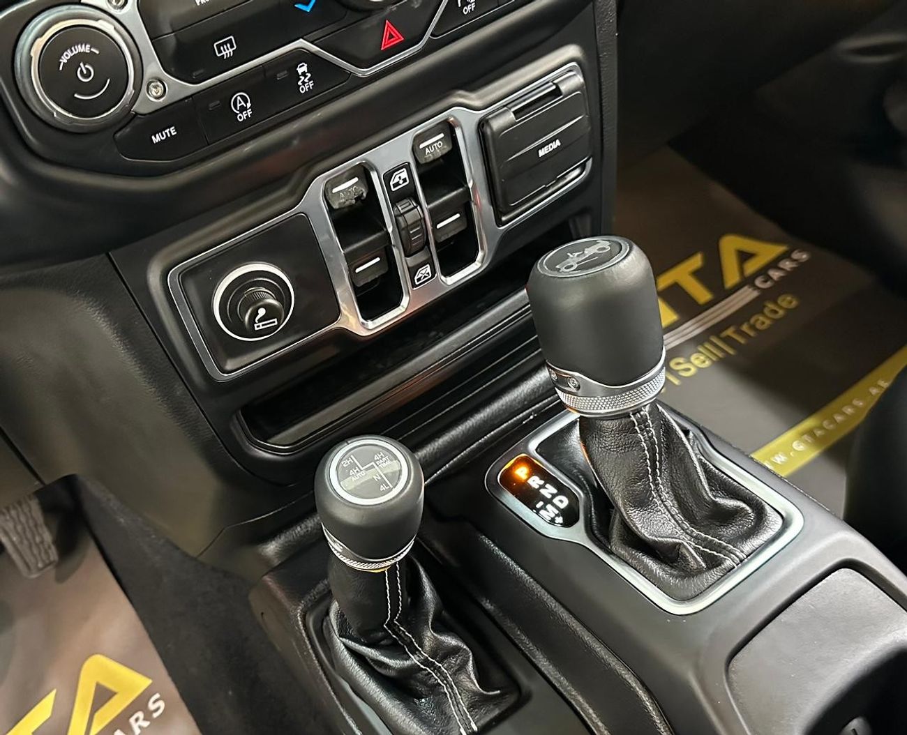 Jeep Wrangler Unlimited Sahara 2019 Jeep Wrangler Sahara Unlimited, June 2024 Jeep Warranty, Full Jeep Service His