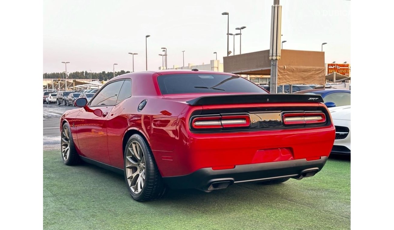 Dodge Challenger SRT Hellcat