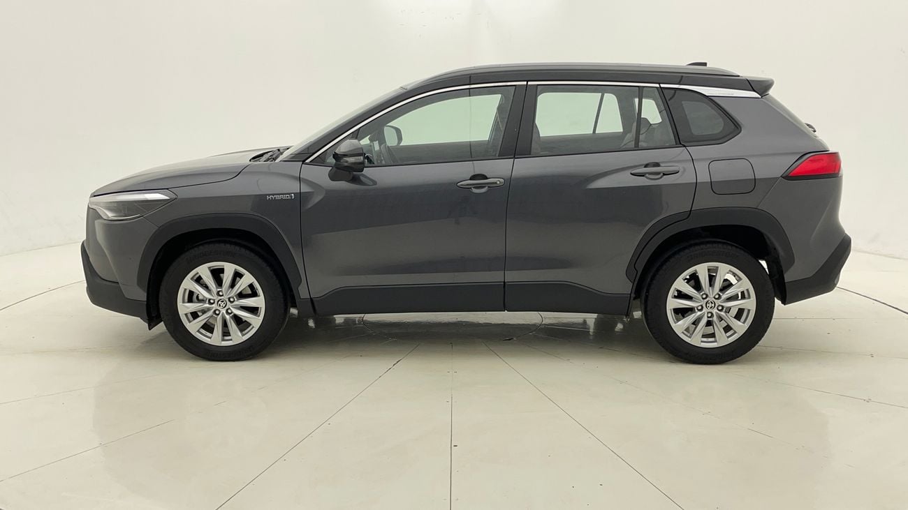 تويوتا كورولا كروس GLI 1.8 | بدون دفعة مقدمة | اختبار القيادة في المنزل