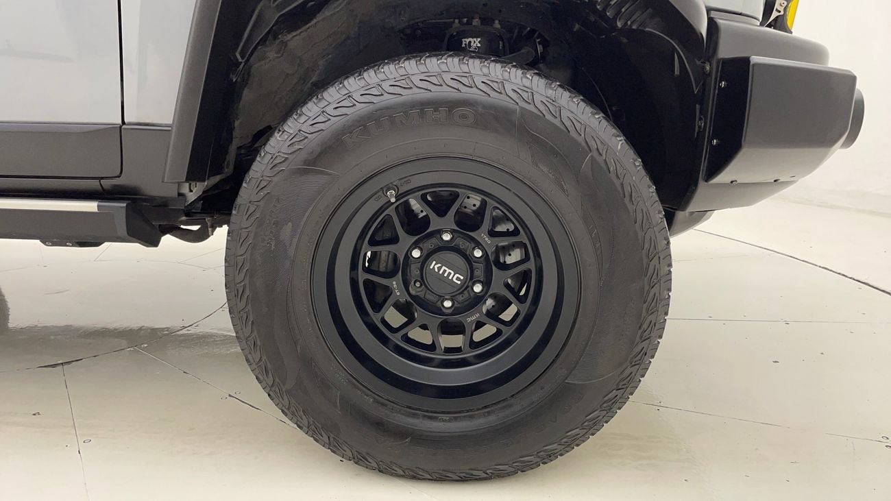 Toyota FJ Cruiser GXR 4 | Zero Down Payment | Home Test Drive