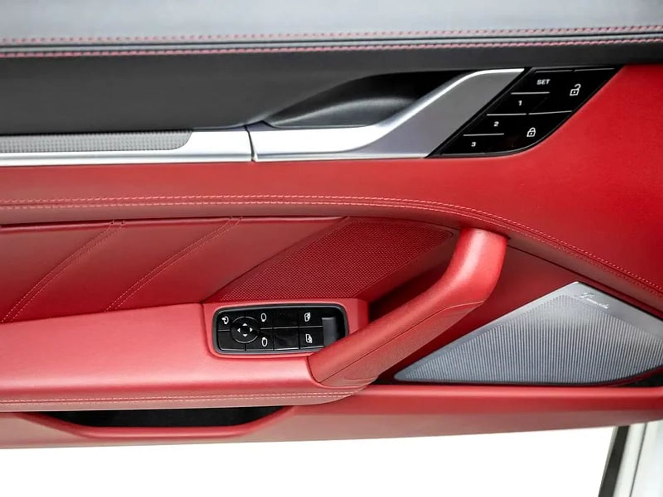 Porsche 911 Turbo S 3.8L (640 HP) Coupe TECHART GTstreet R (77 of 87) | GCC Spec