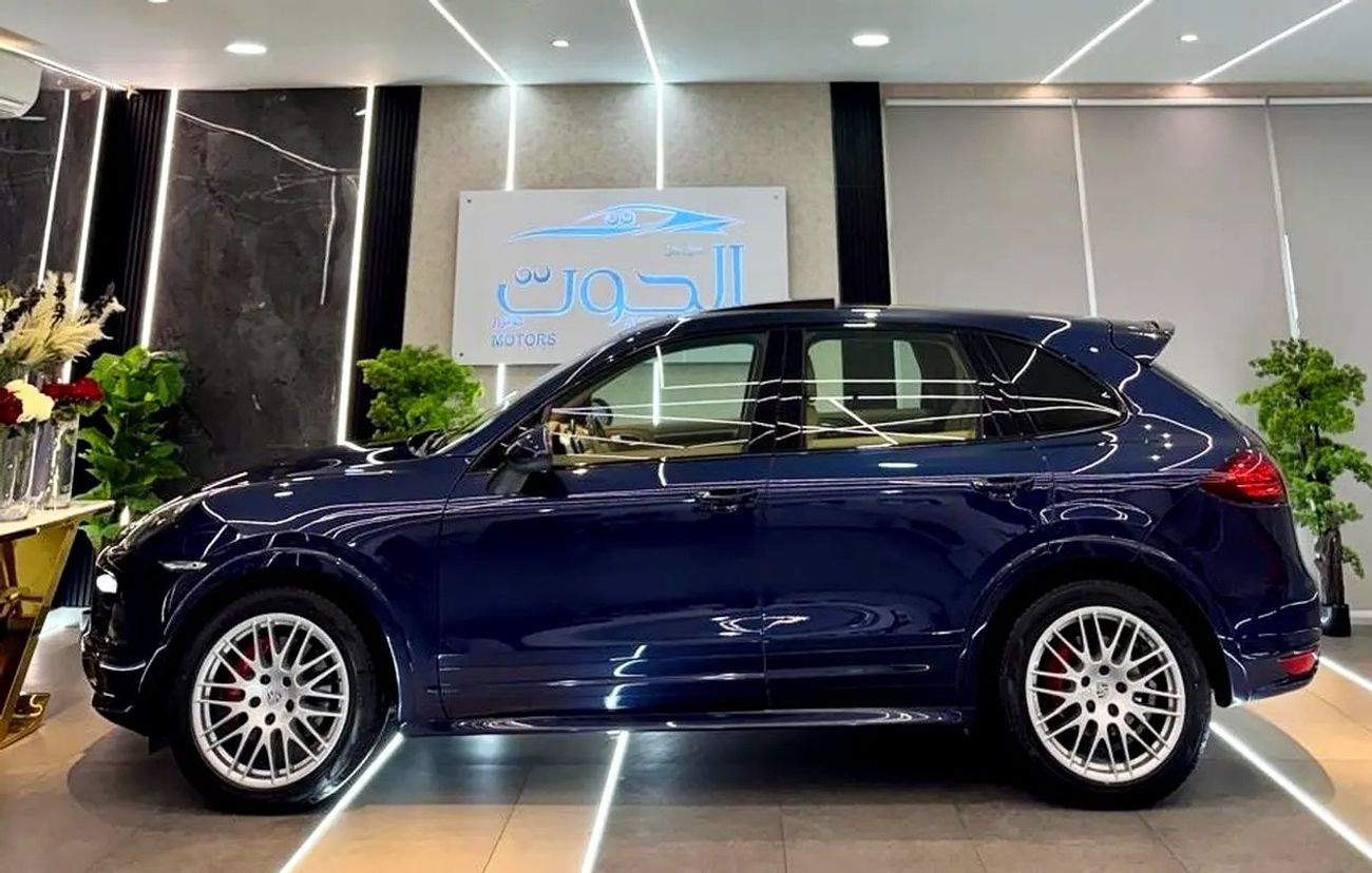 Porsche Cayenne UNIQUE GTS V8 || HIGHEST CATEGORY || GCC