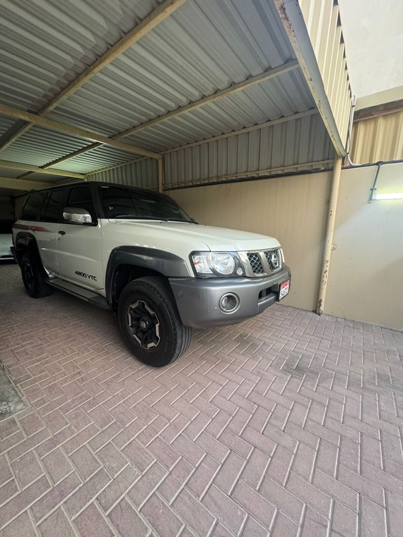 نيسان باترول سوبر سفاري First owner, original paint  أول مالك، صبغة وكالة