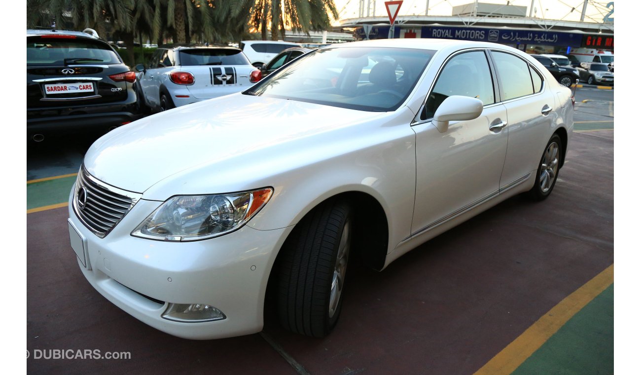 Lexus LS460