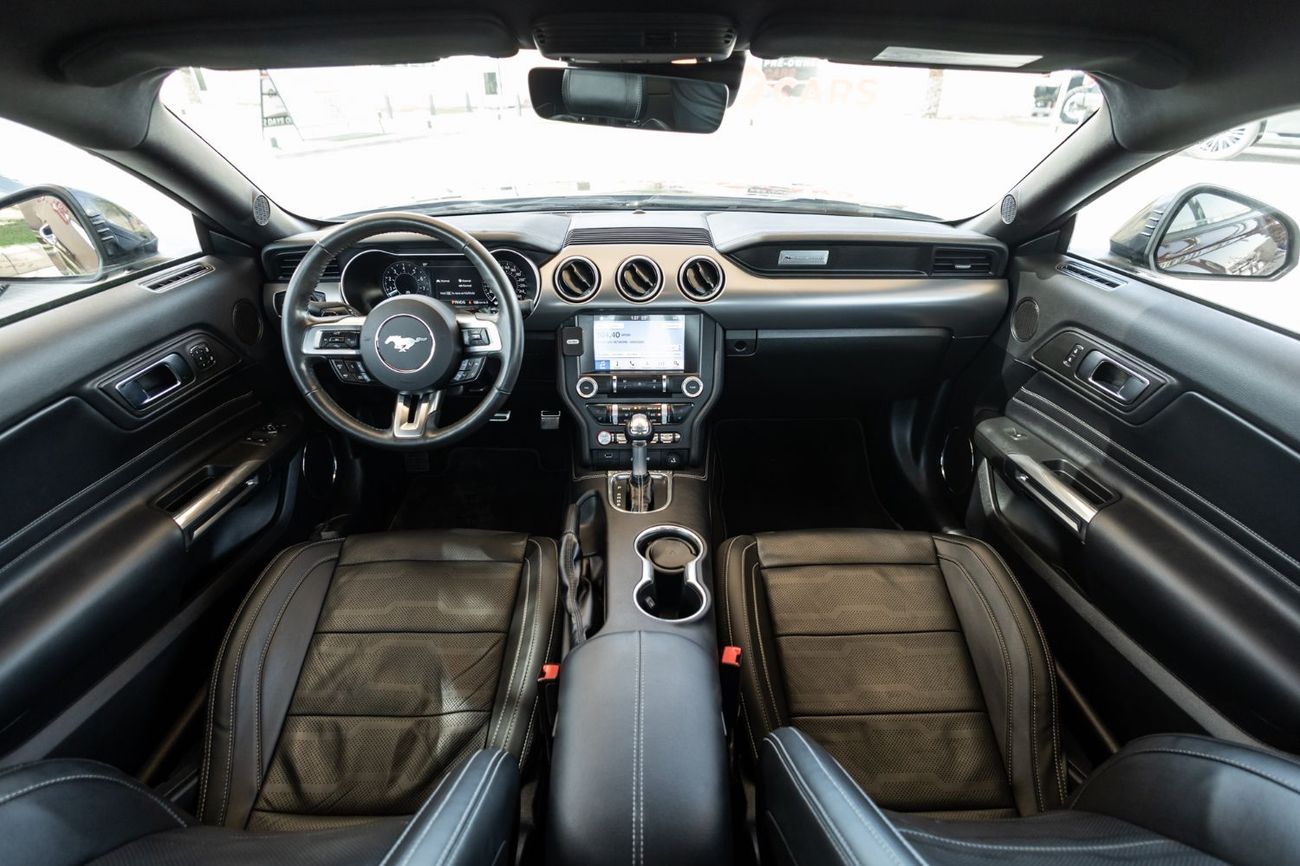 Ford Mustang GT Premium 5.0L V8