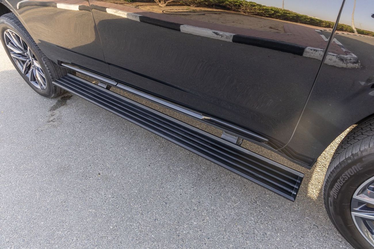 كاديلاك إسكالاد Sport Platinum 6.2L 4WD Cadillac Escalade Sport Platinum - Perfect Condition - 2022