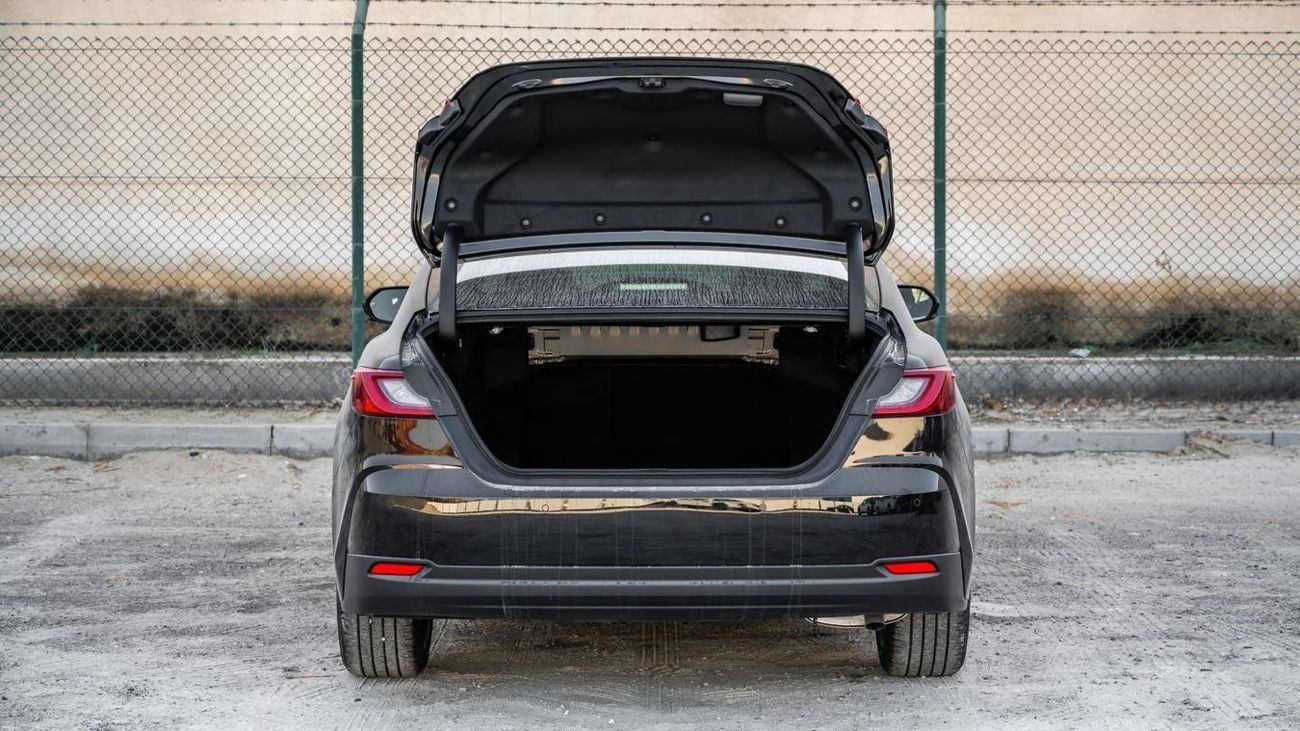 Toyota Camry CAMRY 2.5 GLE (NEUTRAL BLACK INSIDE BLACK) 2026