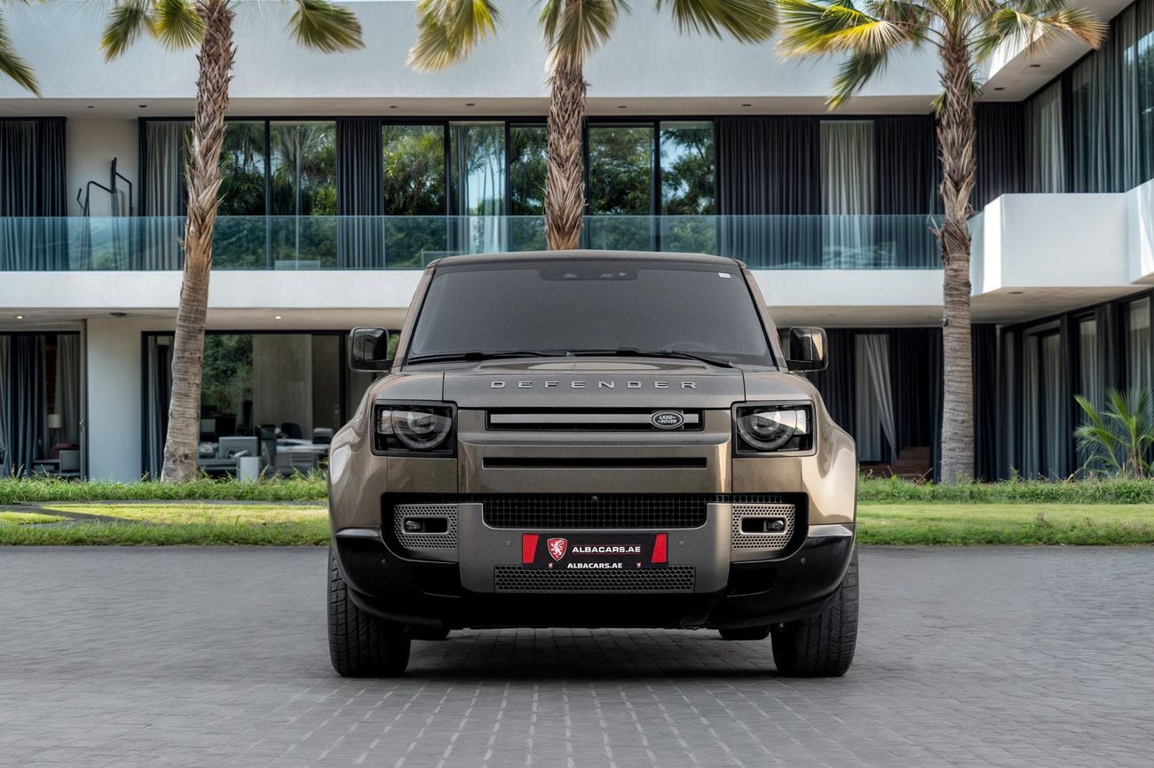لاند روفر ديفندر Defender P300 | 6,463 P.M | 0% Downpayment | Perfect Condition!