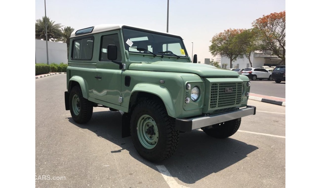 Land Rover Defender