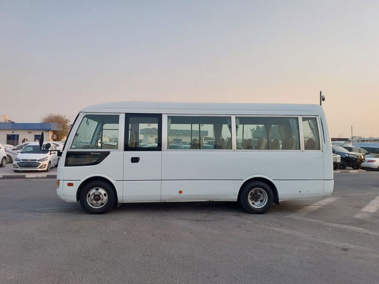 Mitsubishi Rosa  MITSUBISHI ROSA BUS RHD 2006 MODEL 4.8 L DIESEL AUTOMATIC(PM00356)