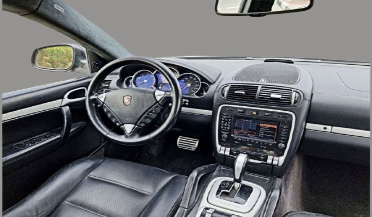 بورش كايان 4.8L-8 cyl - Full option-Very Well Maintained and in good Condition