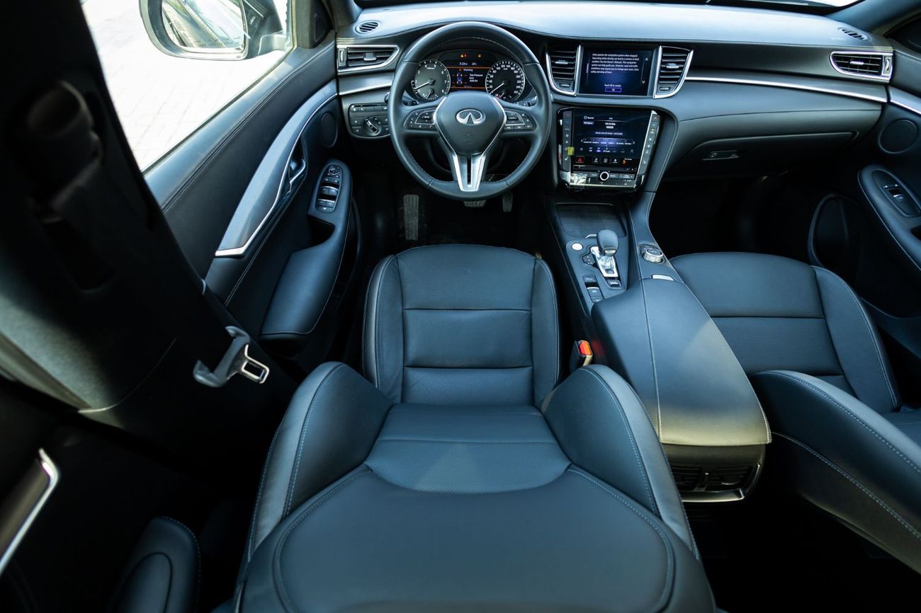 Infiniti QX55 2.0T Luxe (AWD)