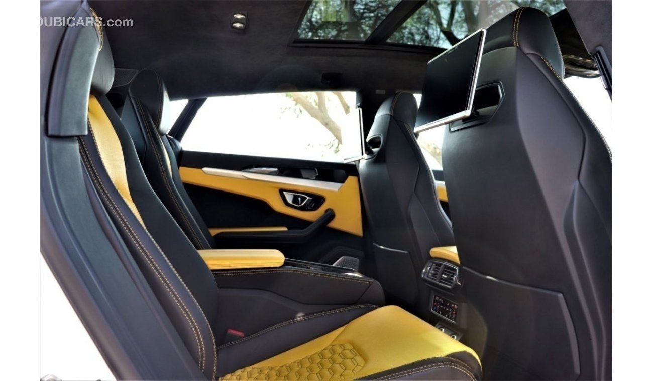 Used URUS 2020 GCC FULL OPTION ORIGINAL PAINT TOW YEARS WARRANTEE INCLUDING SERVICE