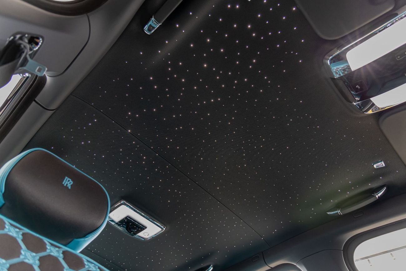 Rolls Royce Cullinan ROLLS ROYCE CULLINAN | BLACK BADGE | BESPOKE PREMIUM AUDIO  | DUALITY SEATS | European Specs | 2026