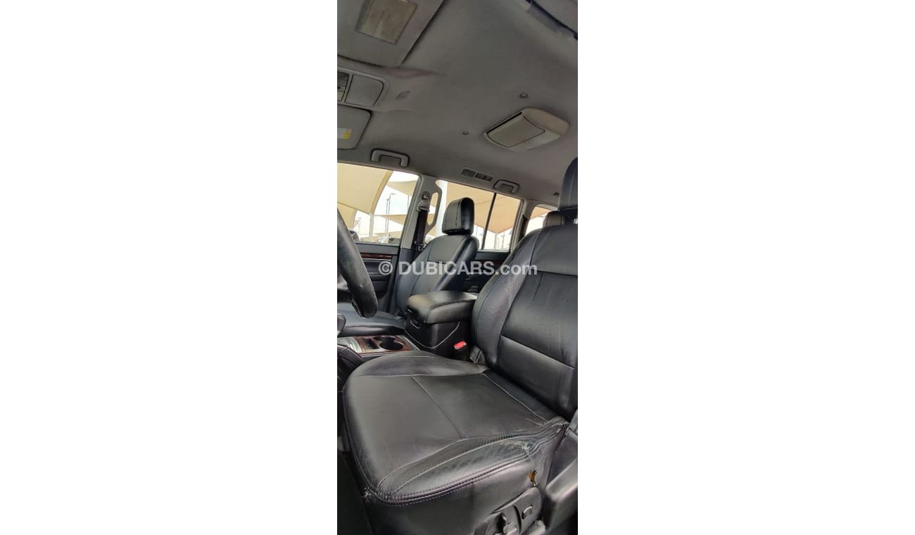 Mitsubishi Pajero 2009 model GCC specs 3.8 V6