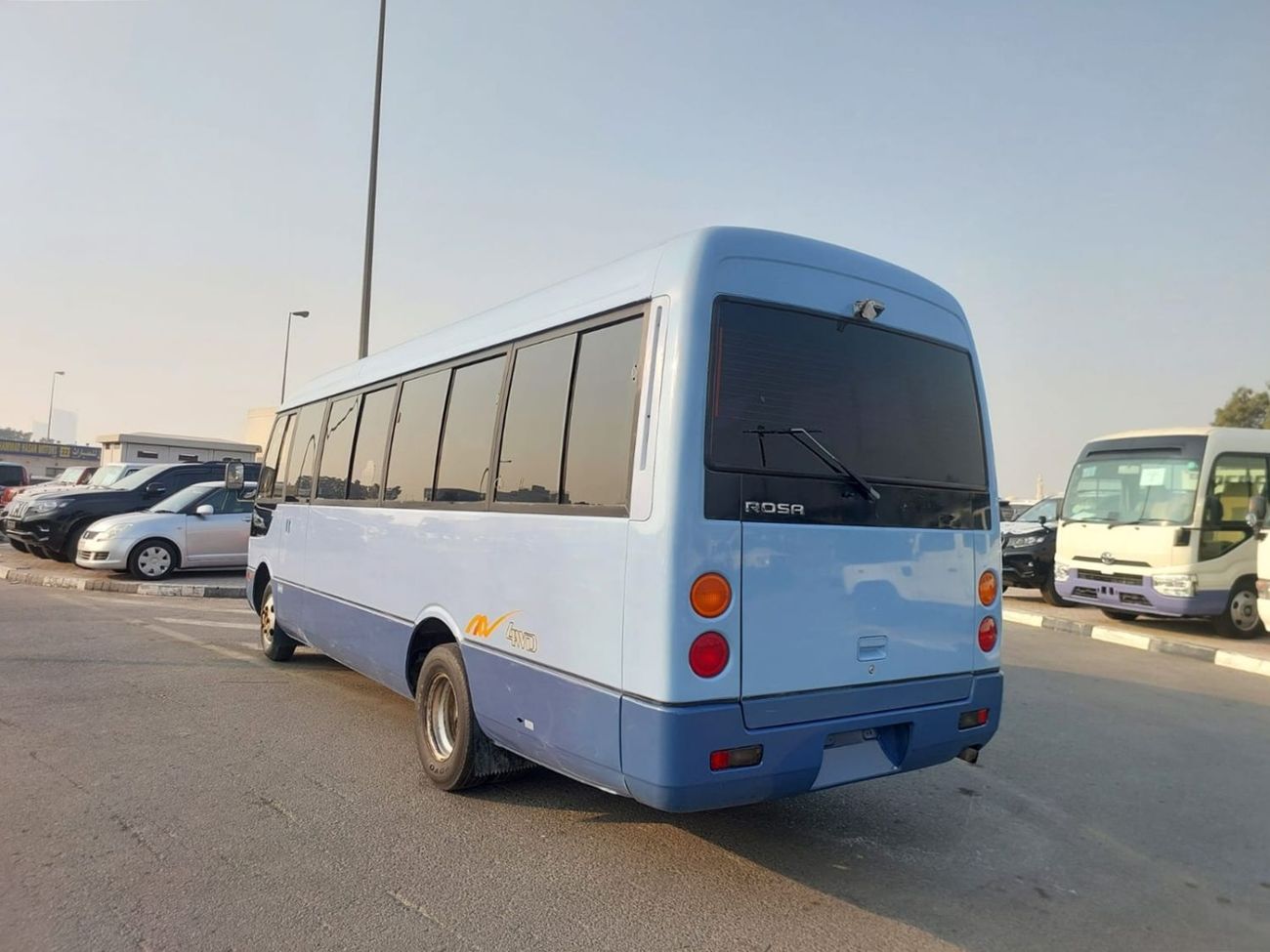 Mitsubishi Rosa MITSUBISHI ROSA BUS RHD 1998 MODEL 5.2 L DIESEL MANUAL(PM00064)