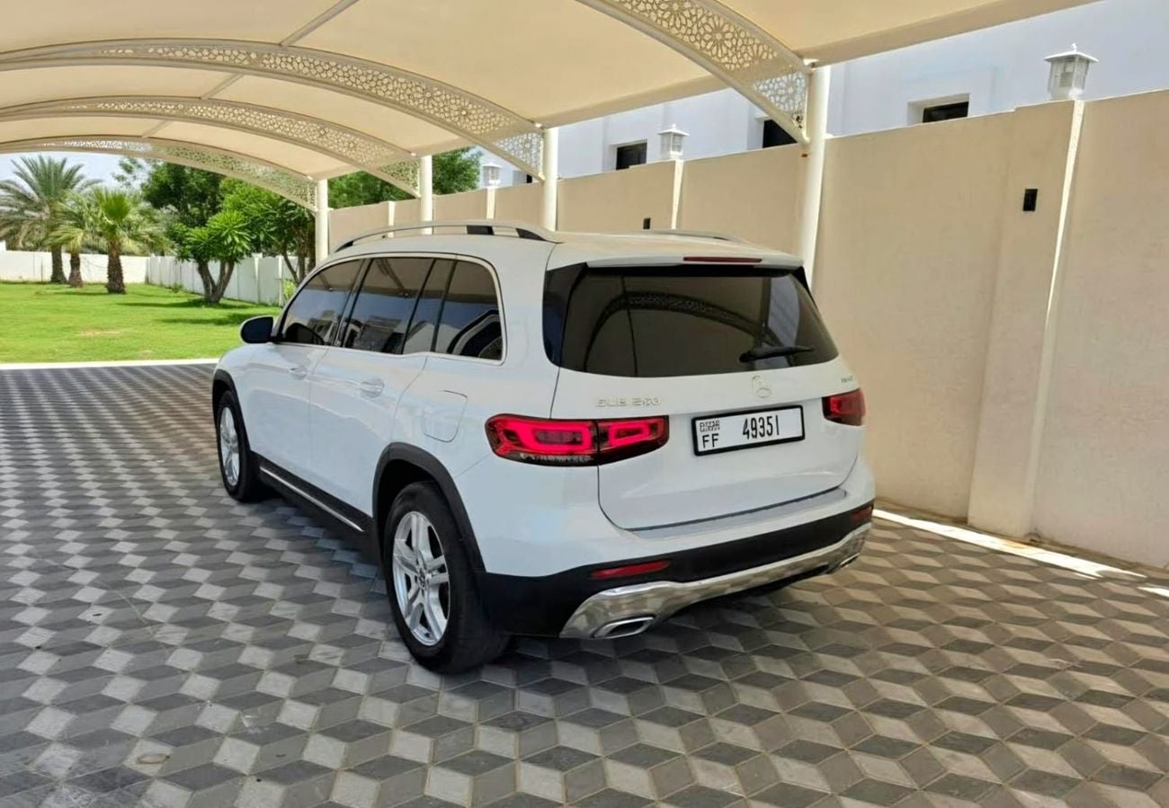 Mercedes Benz GLB250 4MATIC