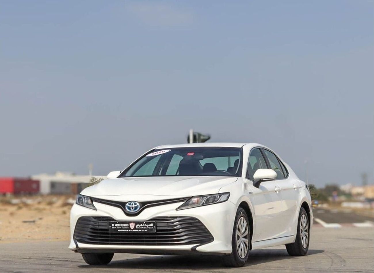 Toyota Camry LE 2.5L (176 HP) Toyota Camry 2020 GCC  Hybrid, original paint without accident, in excellent condit