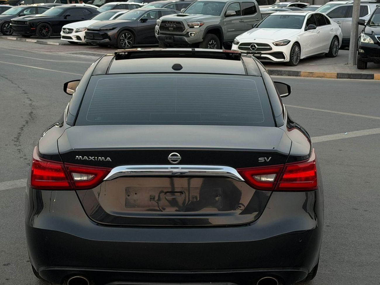 Nissan Maxima SV 3.5L Luxury and top condition