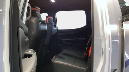 فورد رينجر رابتور Raptor | شامل الضمان | 0 ﺪﻔﻋﺓ ﺃﻮﻟﻯ