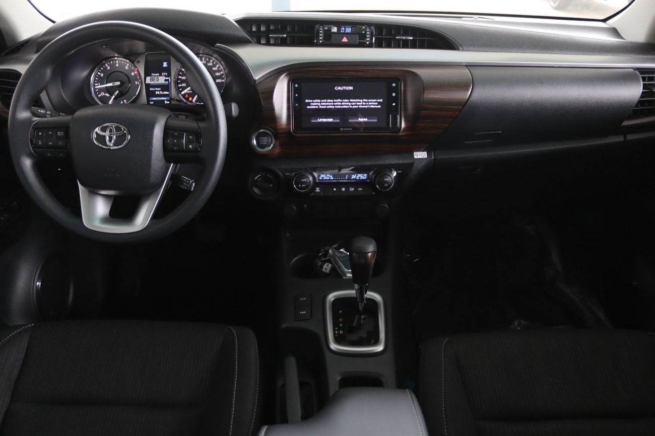 Toyota Hilux 2025 HILUX 2.7 4X4 AT - **التصدير فقط خارج الخليج***EXPORT ONLY**