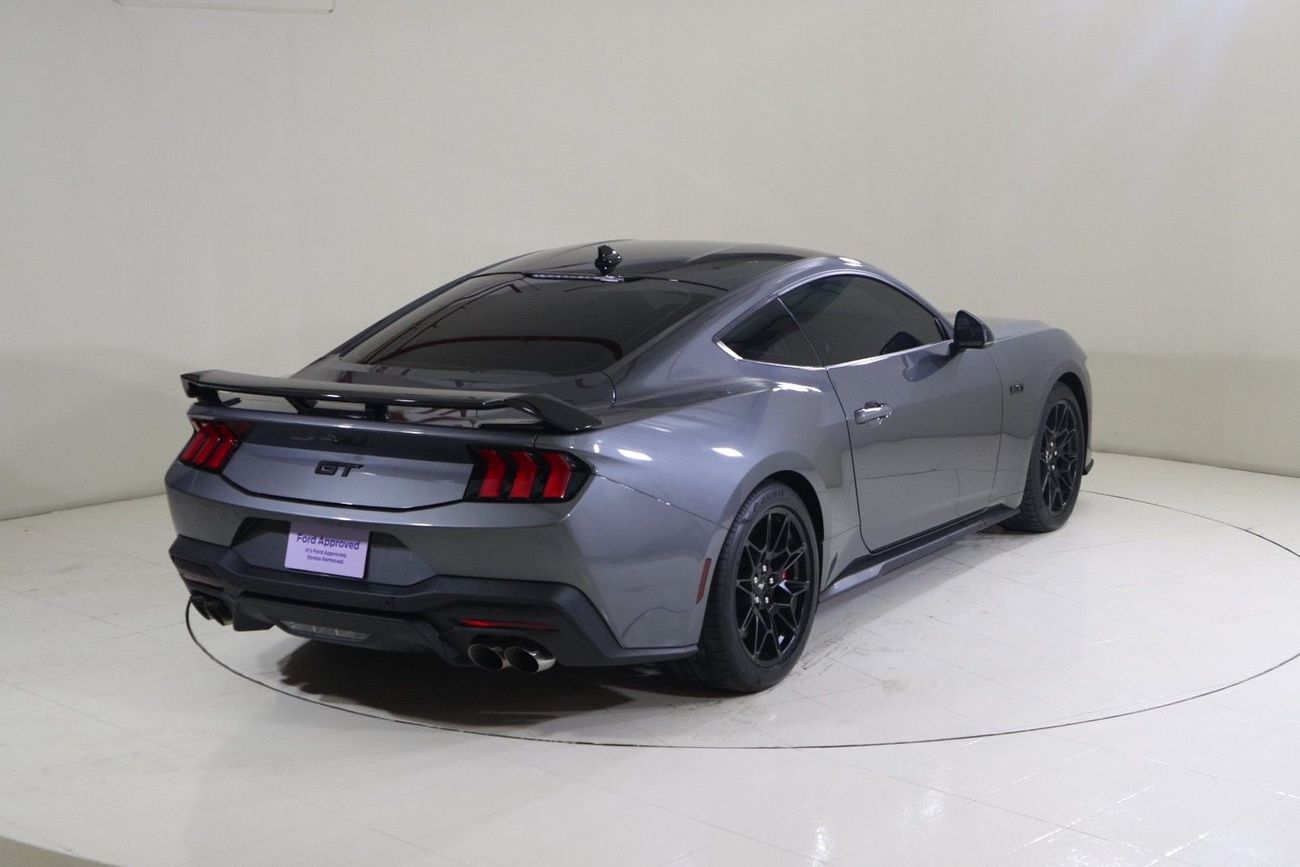 فورد موستانج GT Premium 5.0L (486 HP) Coupe A/T