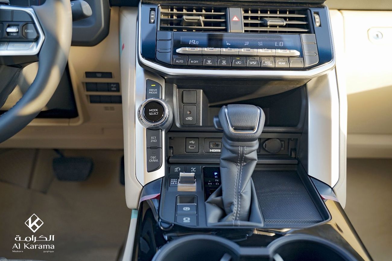 تويوتا لاند كروزر تويوتا لاند كروزر GXR سعة 3.5 لتر | خليجي | LC300 | سيارة دفع رباعي بشاحن توربيني مزدوج و7 مقاعد