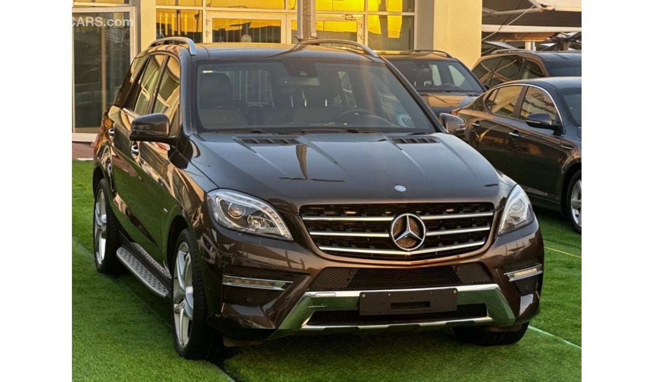 Mercedes-Benz ML 350 AMG MERCEDES BENZ ML350 MODEL 2013 GCC CAR PERFECT CONDITION INSIDE AND OUTSIDE FULL OPTION PANORAMI