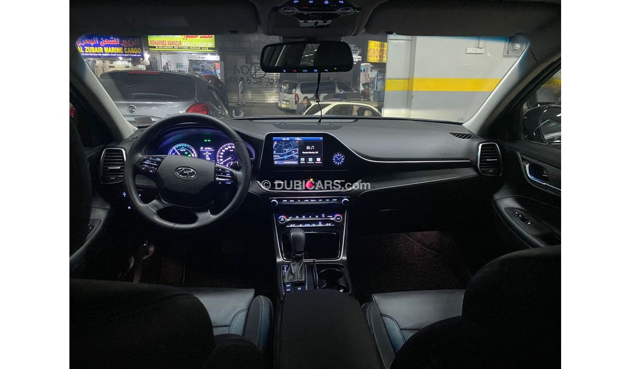 Hyundai Azera HYUNDAI AZERA